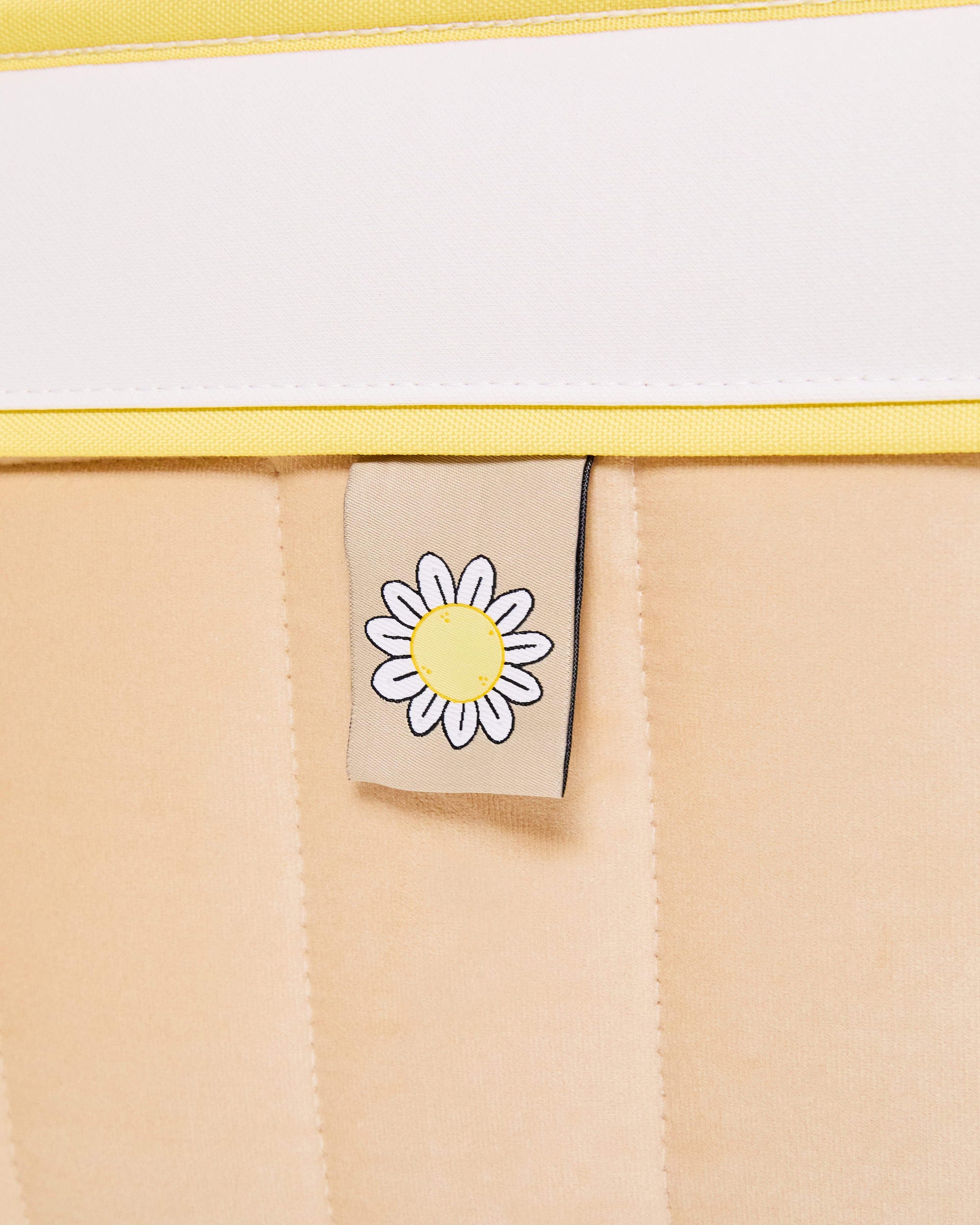 Ello™ CAMOMILE